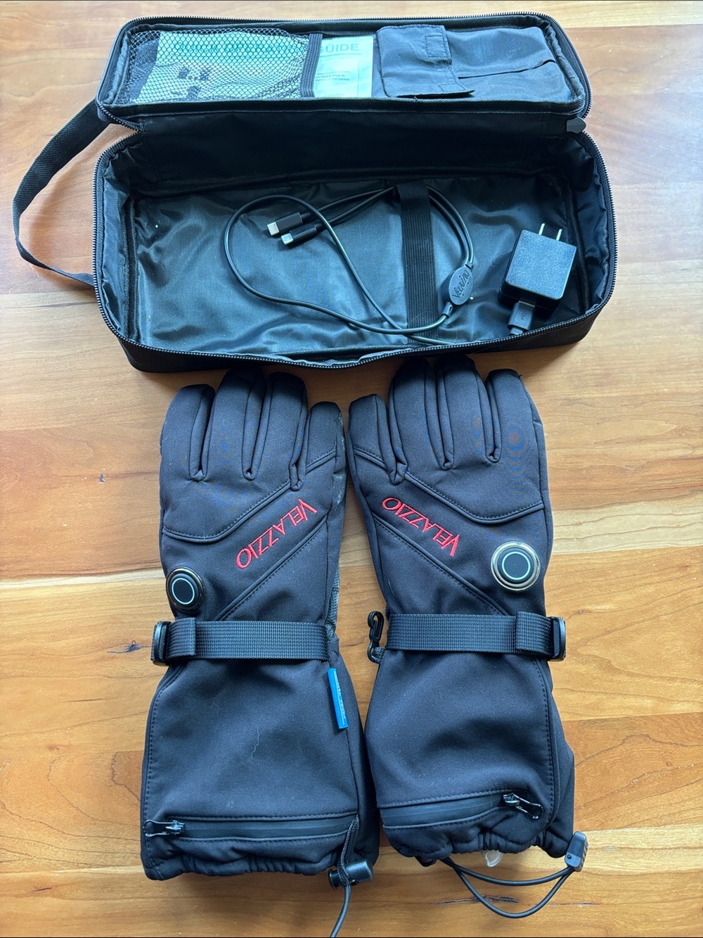 Heated Winter Gloves for Women - Black